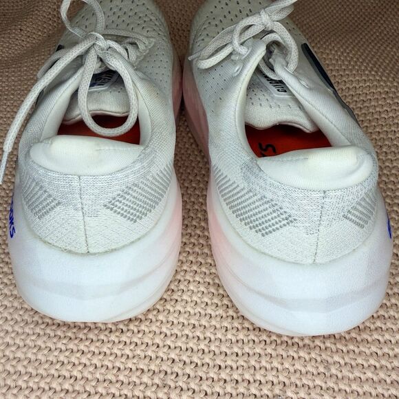 Brooks Glycerin Max Running Shoes in White/Diva Pink Size 7.5 EEEUC!! - Picture 4 of 8